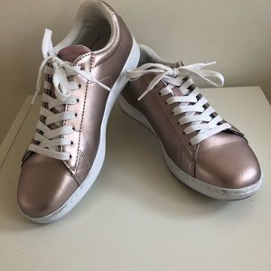 Women’s Lacoste Carnaby Evo
